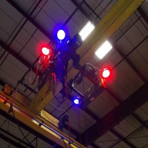 24 LED 9-60V kék foltos vörös vonalú torony fölött daru fény